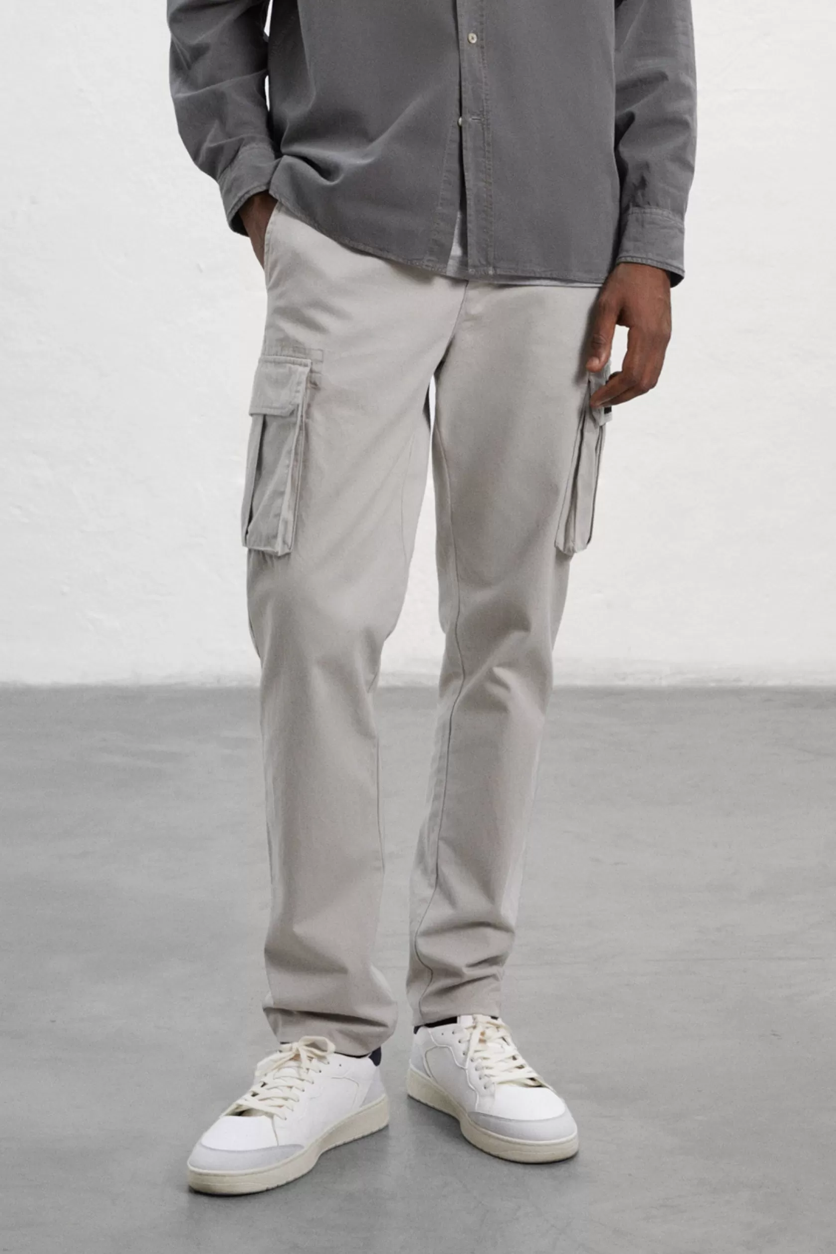 Pantalones*Ecoalf PANTALONES CARGO GERI GRISES plain grey