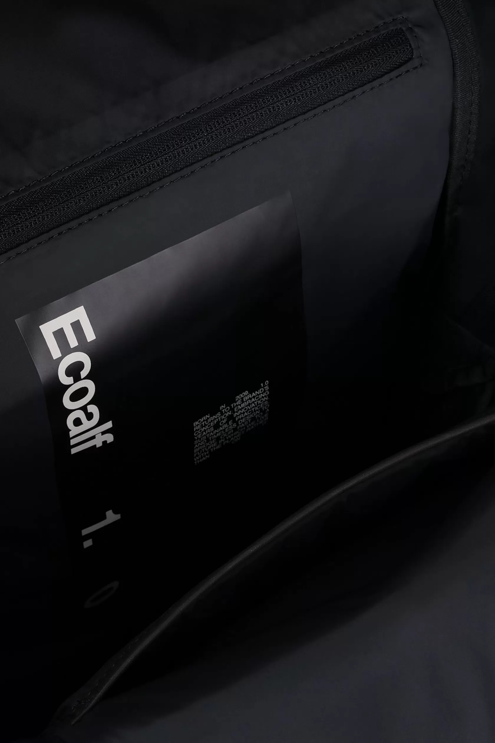 Línea premium 1.0 | Accesorios*Ecoalf VALDEN BACKPACK Black